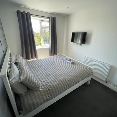 Va Home Stay - Close To Luton Airport, M1 & A505 Luton (Bedfordshire) Exterior foto